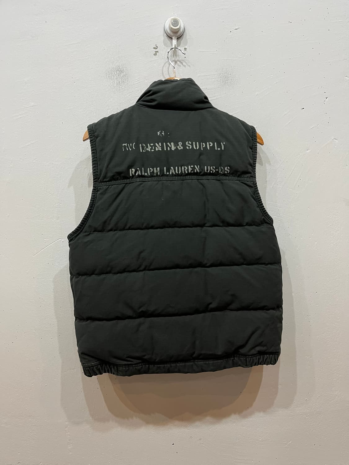 폴로 데님앤서플라이 전차병 탱커 다운 페이드 패딩 베스트 상품이미지2