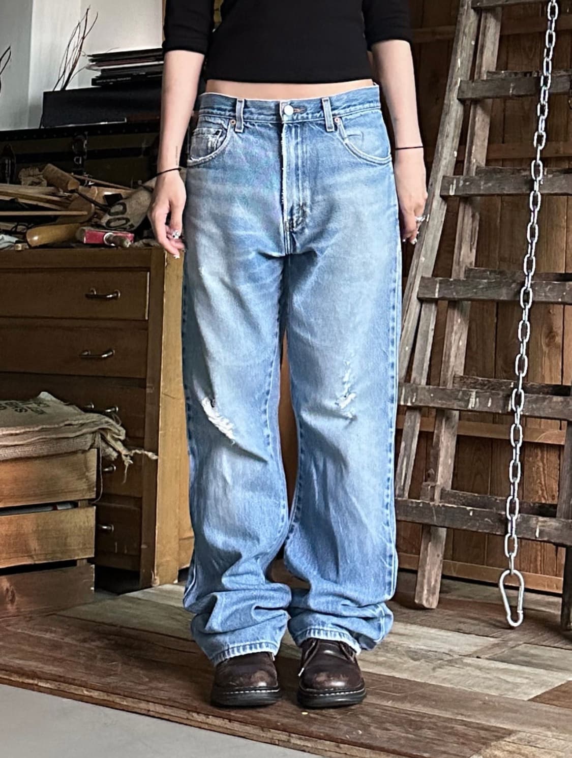 Levi's 517 부츠컷 데미지 데님 진 상품이미지2