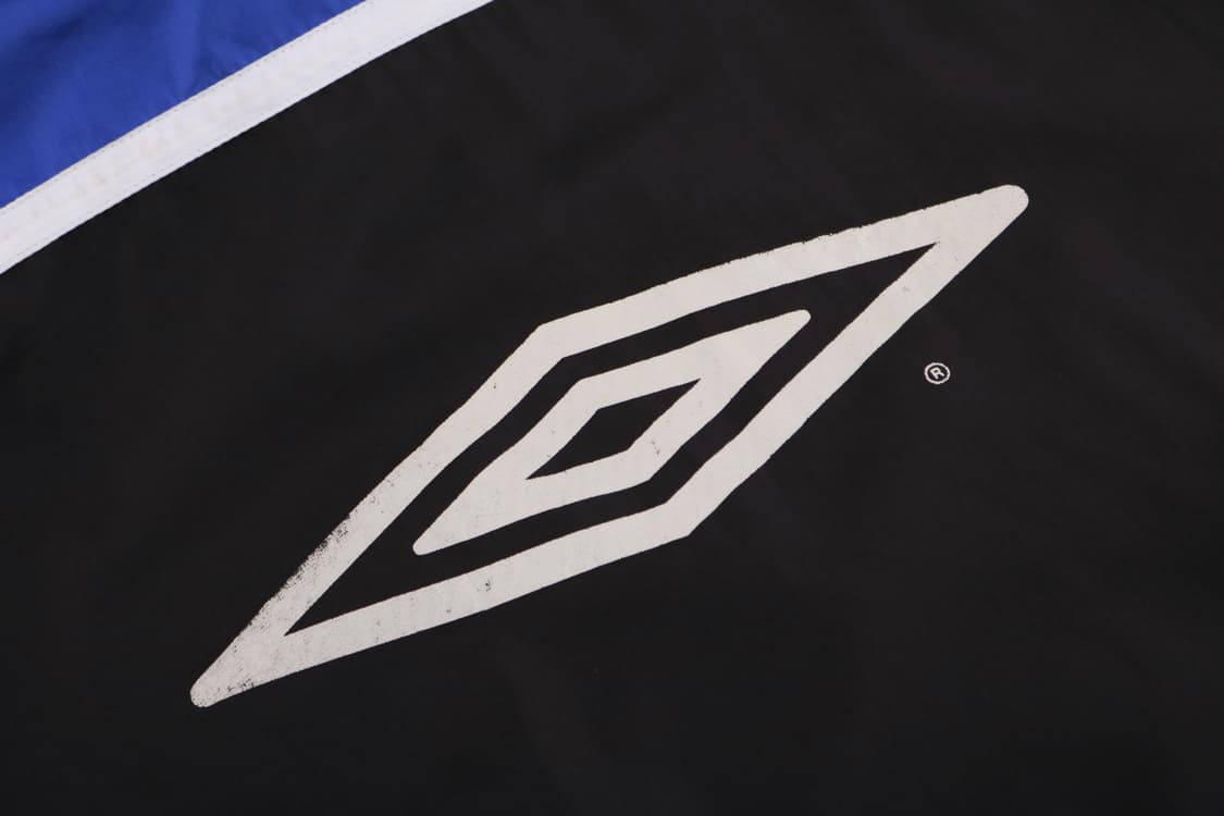 [L] 90's 엄브로 올드스쿨 빅로고 바람막이 상품이미지10