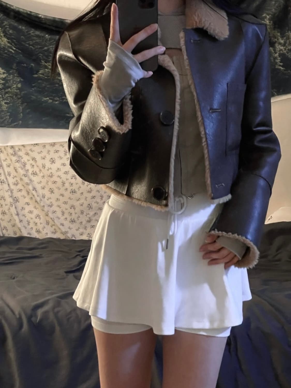 택O) [s] 낫유어로즈 숏 리버시블 레더 무스탕 브라운 상품이미지4