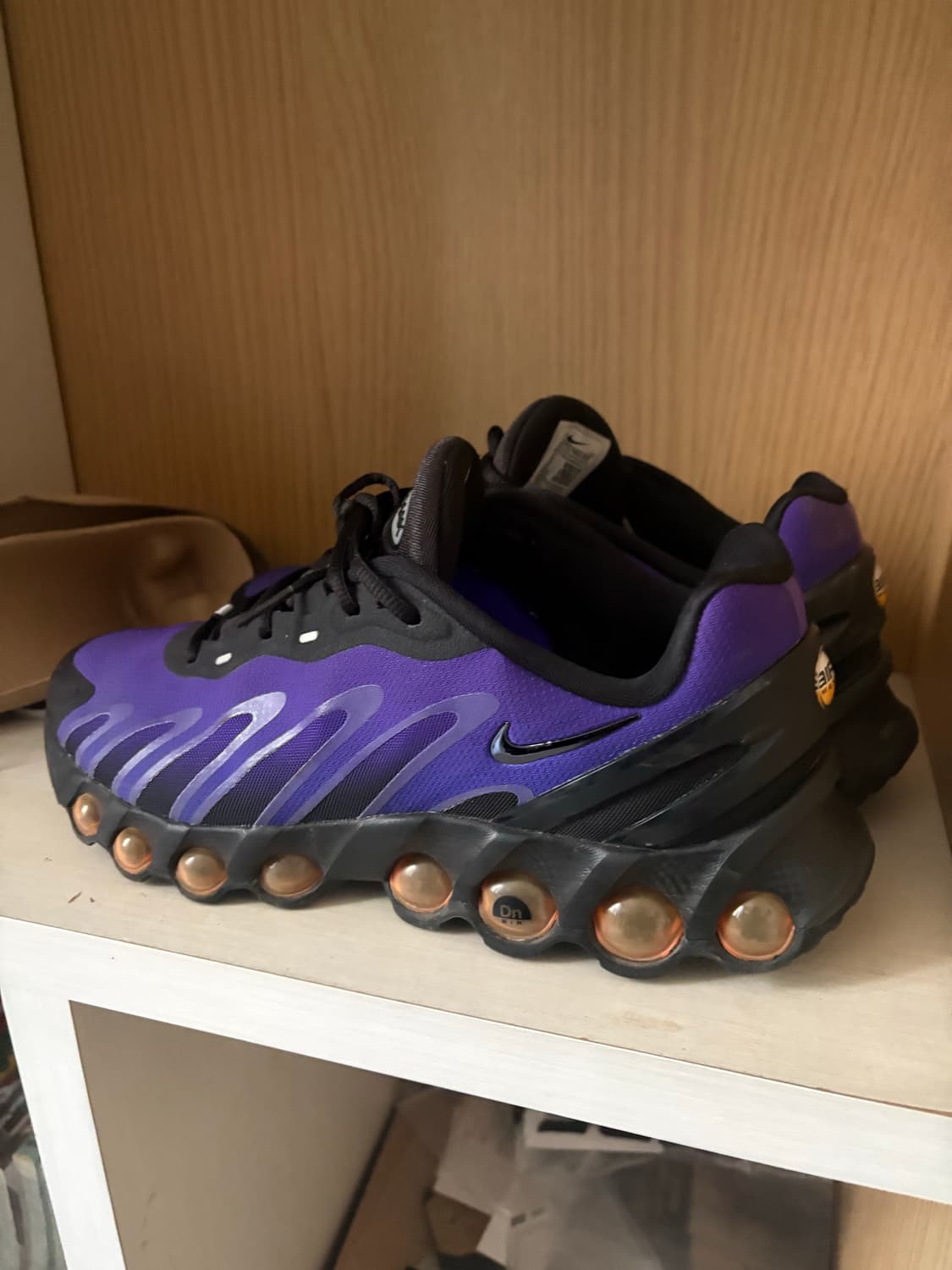 나이키 dn8 퍼플 280 상품이미지2