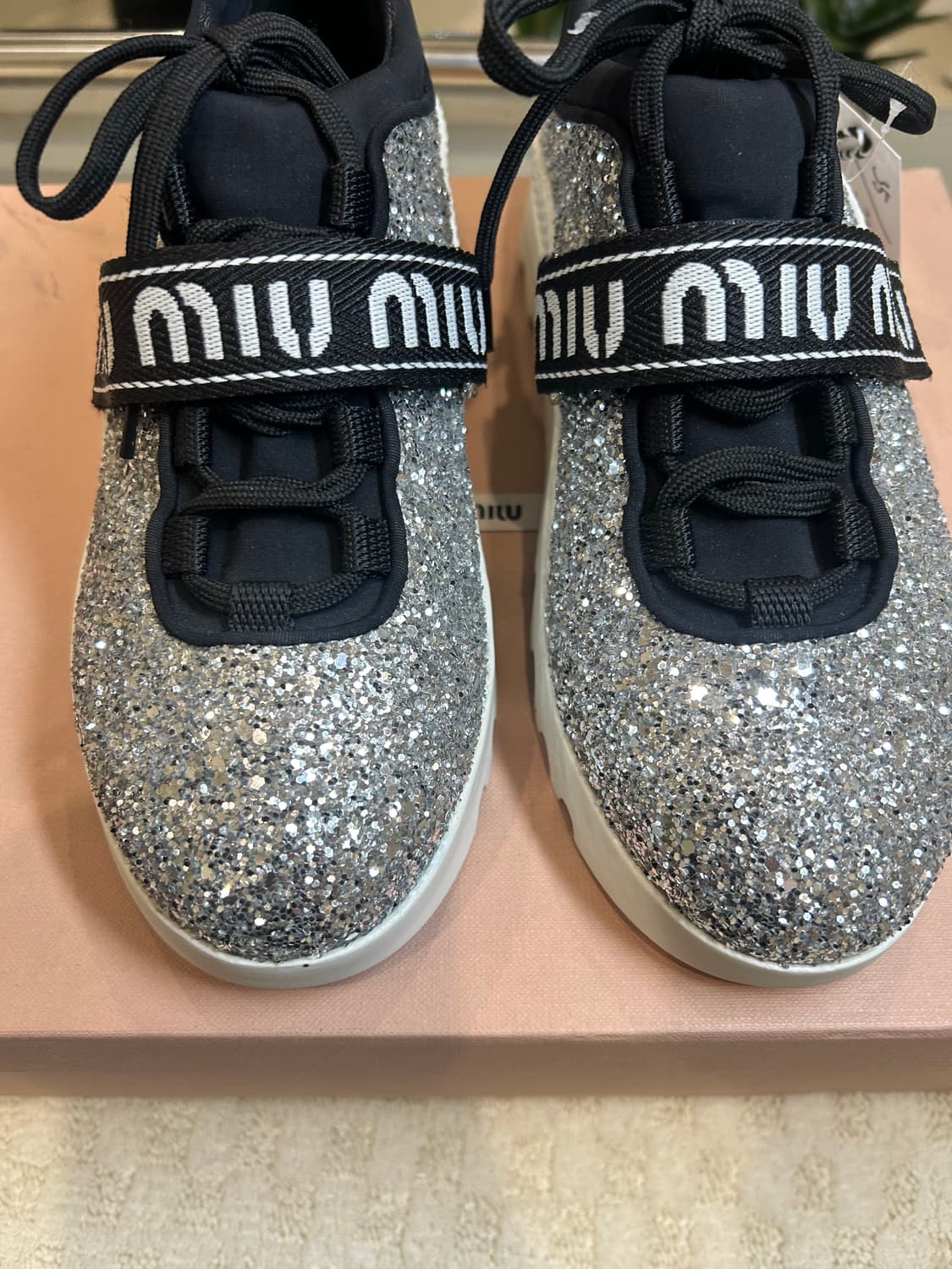 [명품/중고] 미우미우 글리터 스니커즈 (새상품) 상품이미지5