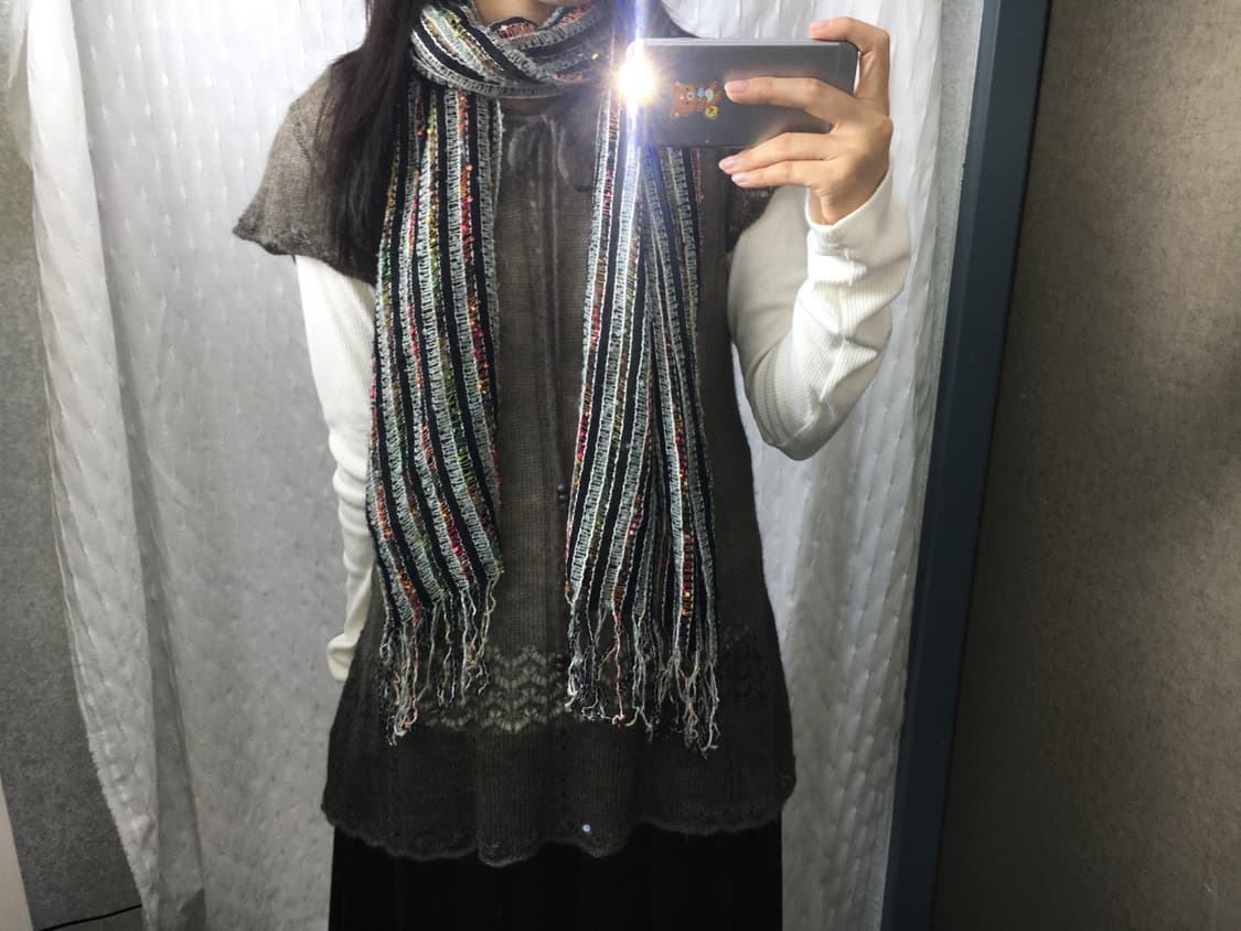 블랙 그레이 포인트 머플러 상품이미지2