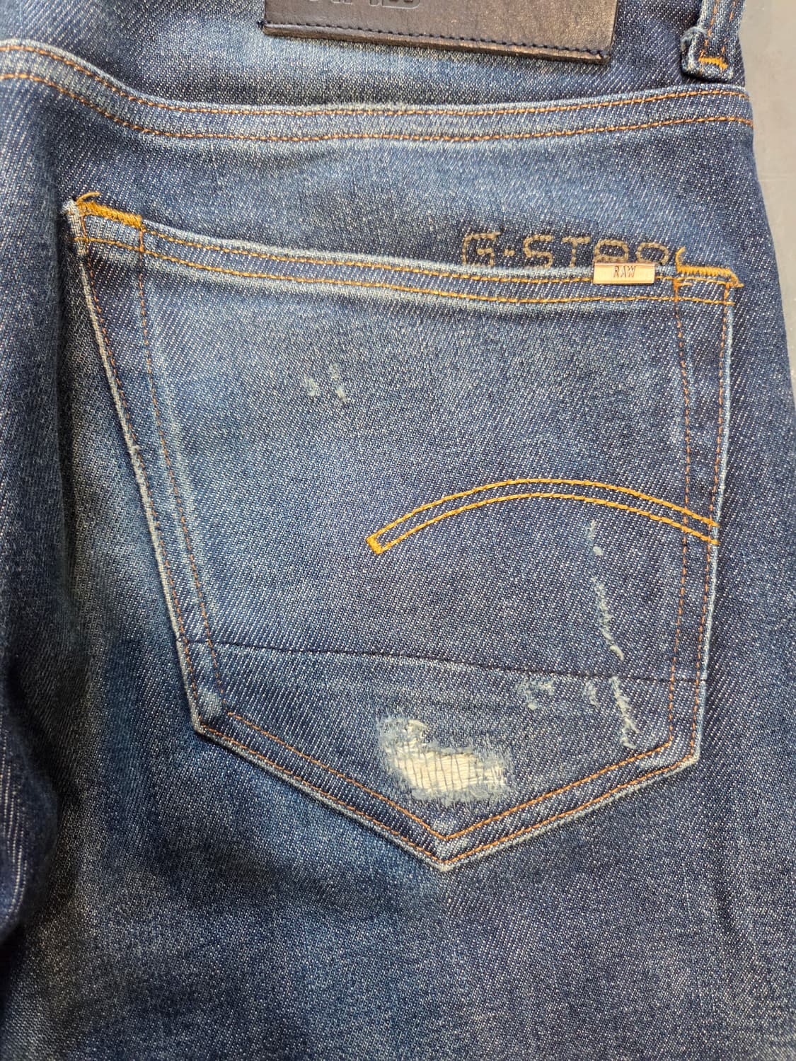 G-STAR RAW 디스트로이드 셀비지 데님 팬츠 롤업(W28/L32) 상품이미지8