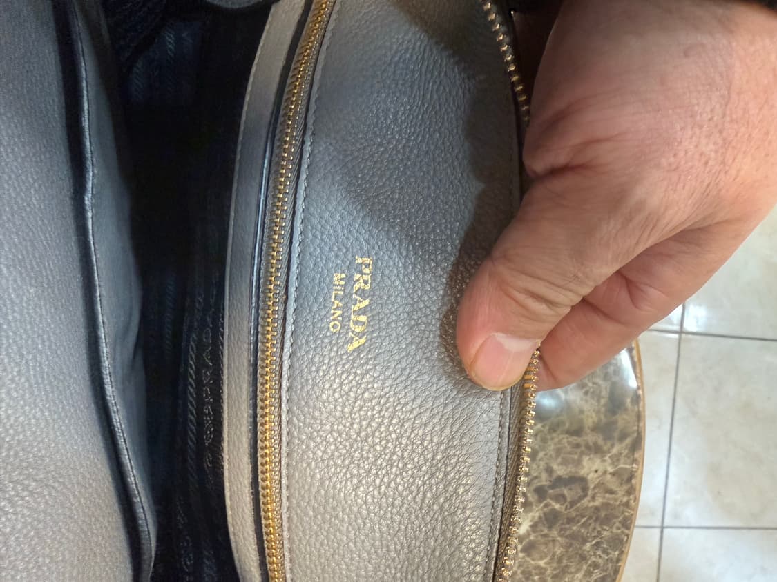 정품 프라다 비텔로 다이노 2way백 팝니다 상품이미지10