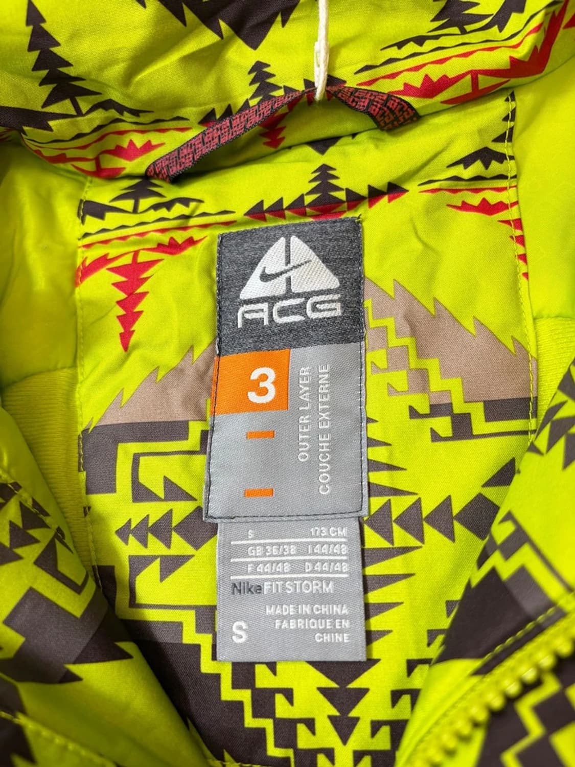 나이키 ACG 00's 패턴 푸퍼 자켓 PN6076 상품이미지7