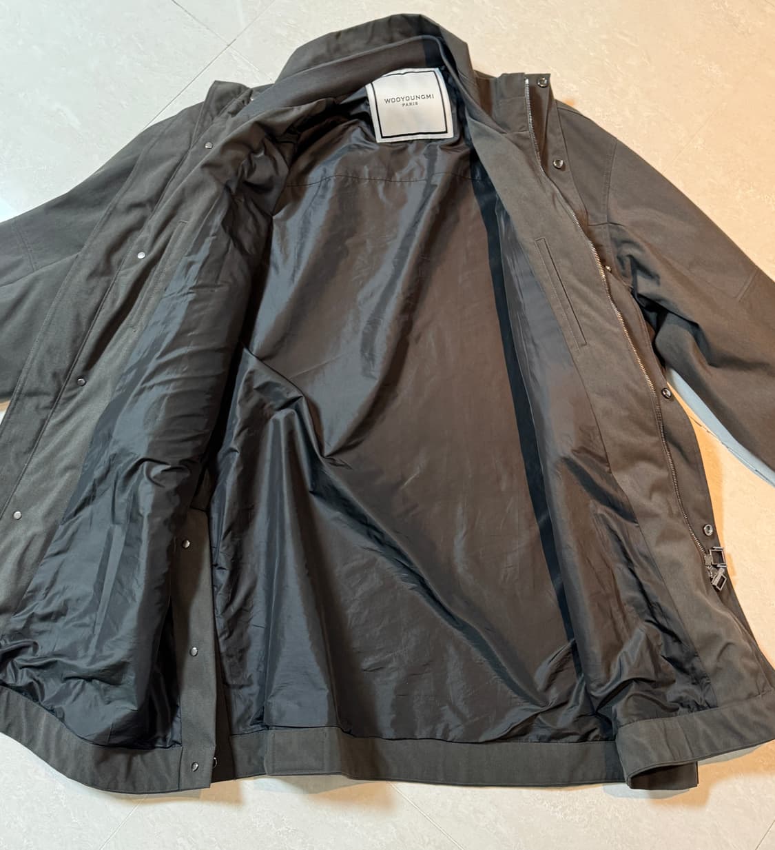 우영미 22FW 코듀라 오버핏 점퍼 (그레이, 50 / 105-110) 상품이미지5