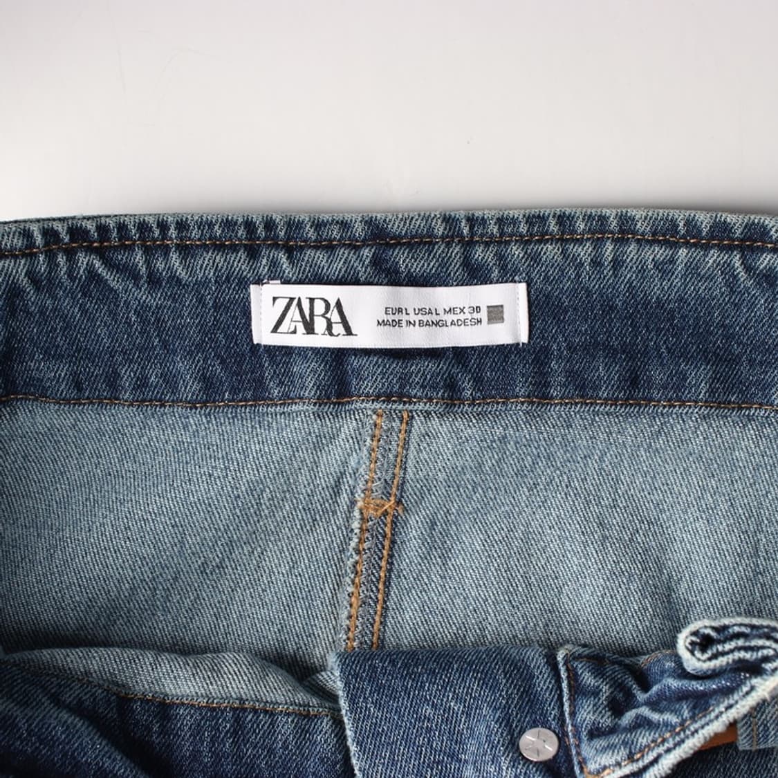 ZARA 프론트 슬릿 미디 데님 스커트 상품이미지6