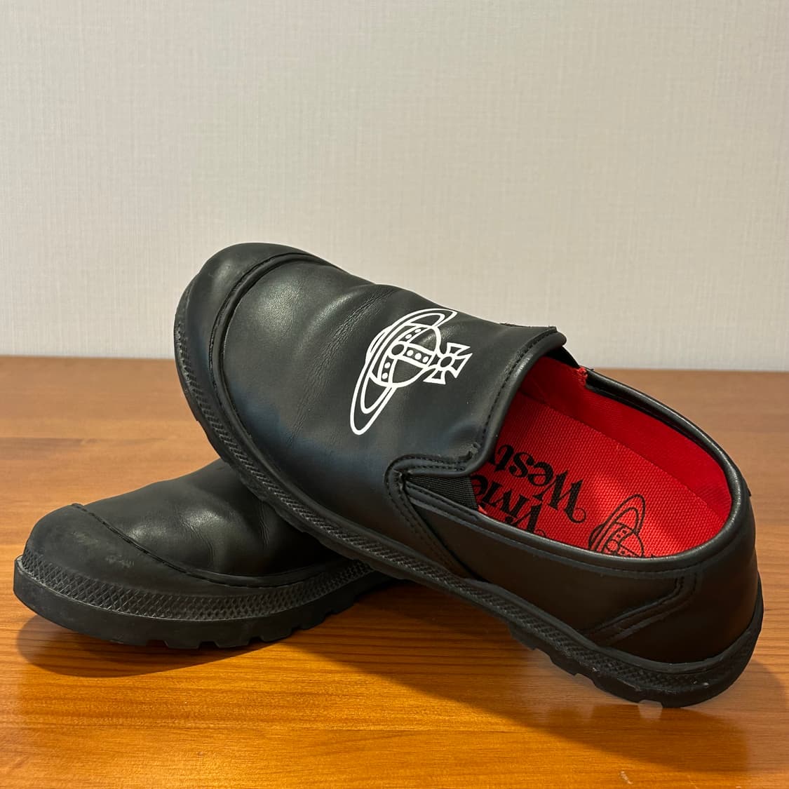 제니, 지수 착용/ 비비안 웨스트우드 시미안 슬립온 로퍼 36 상품이미지2