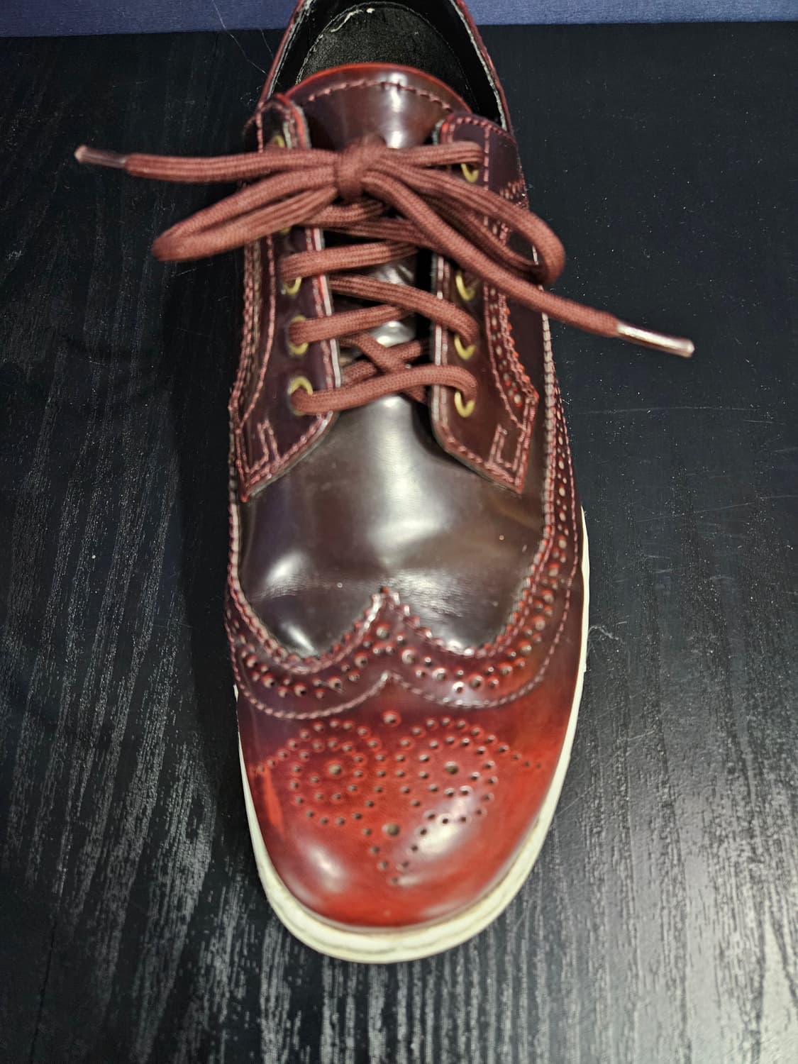 닥터마틴 윙팁 케이브 버건디 남성 265 로퍼  상품이미지5