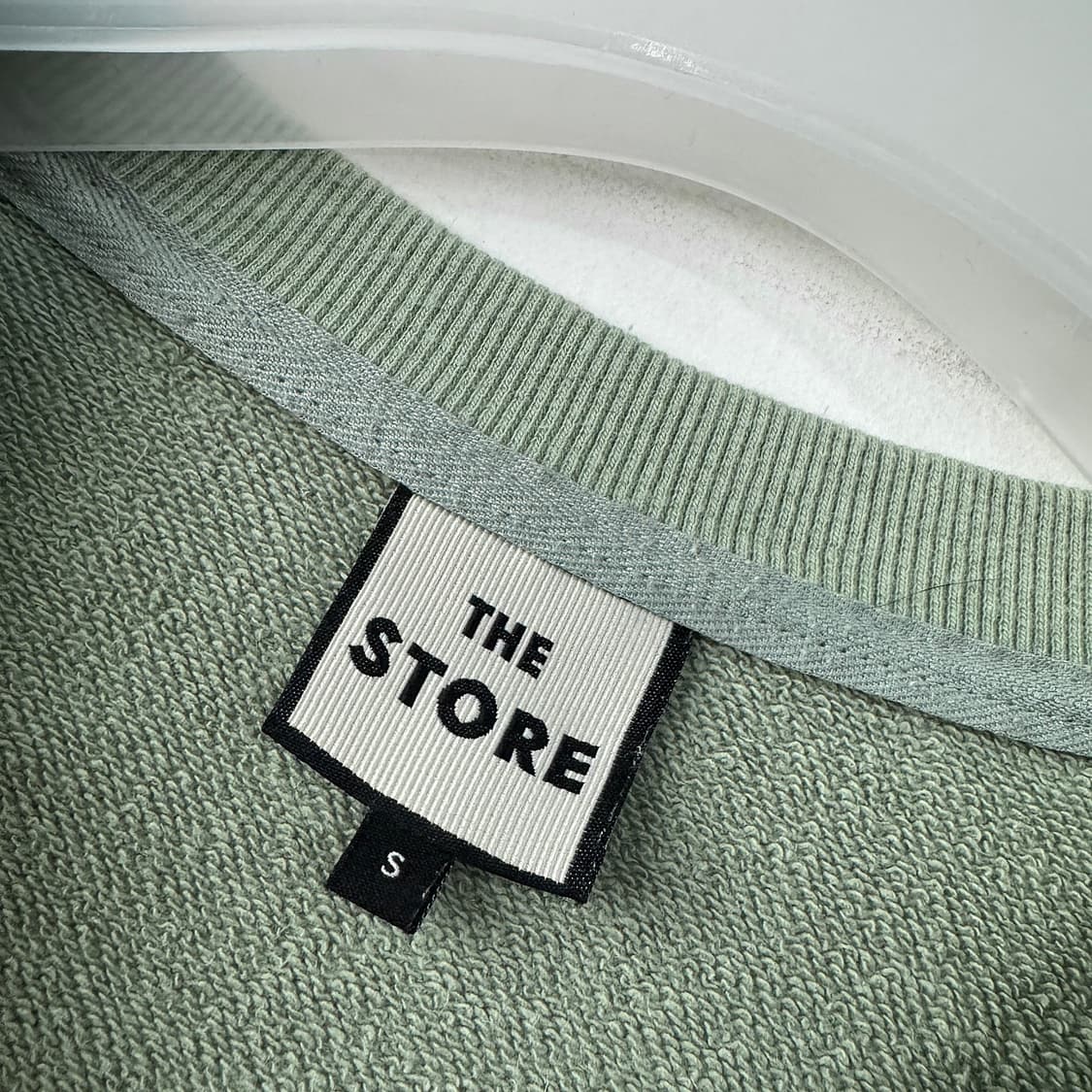 폼더스토어 그래픽 루즈핏 맨투맨 상품이미지2