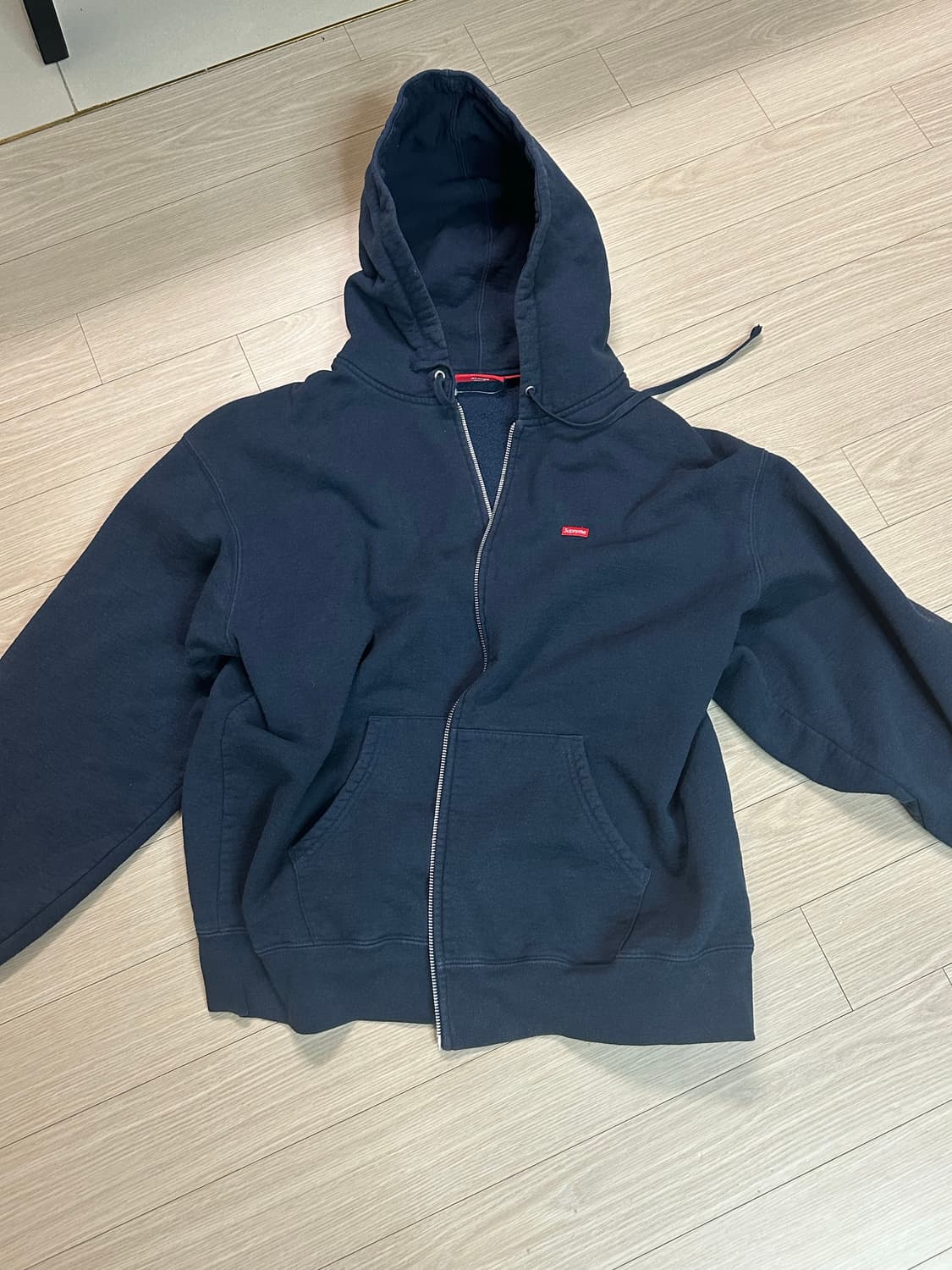 슈프림 스몰로고 후드집업 L 상품이미지1