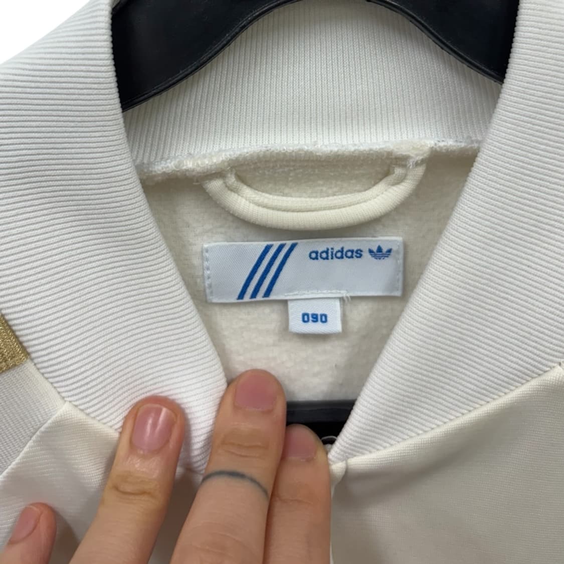 아디다스 유로파 우먼 트랙탑 상품이미지5
