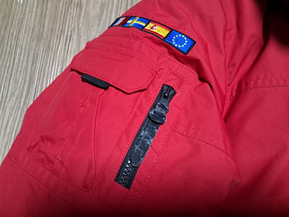 아이더 여성 숏패딩 S 상품이미지7