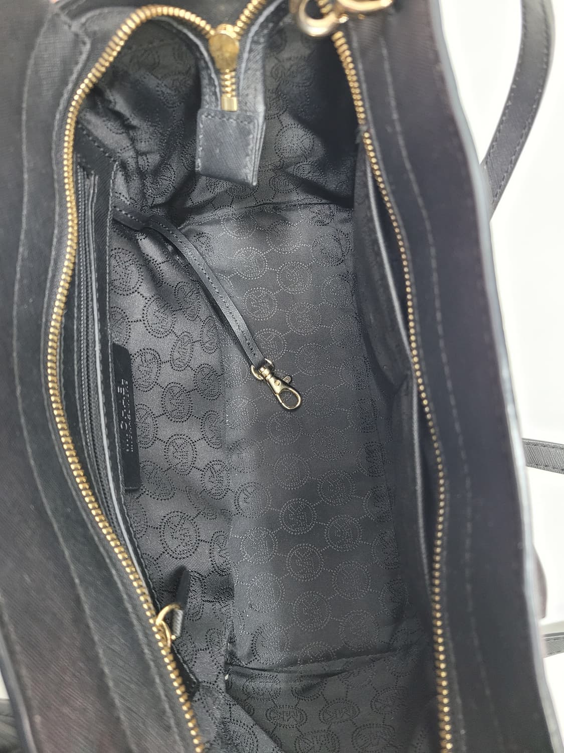 마이클코어스 셀마 사첼백 토트백 크로스백  상품이미지9