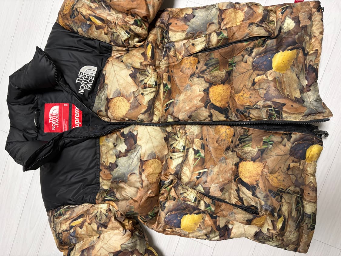 슈프림x노스페이스 16fw 낙엽 눕시패딩M 상품이미지1