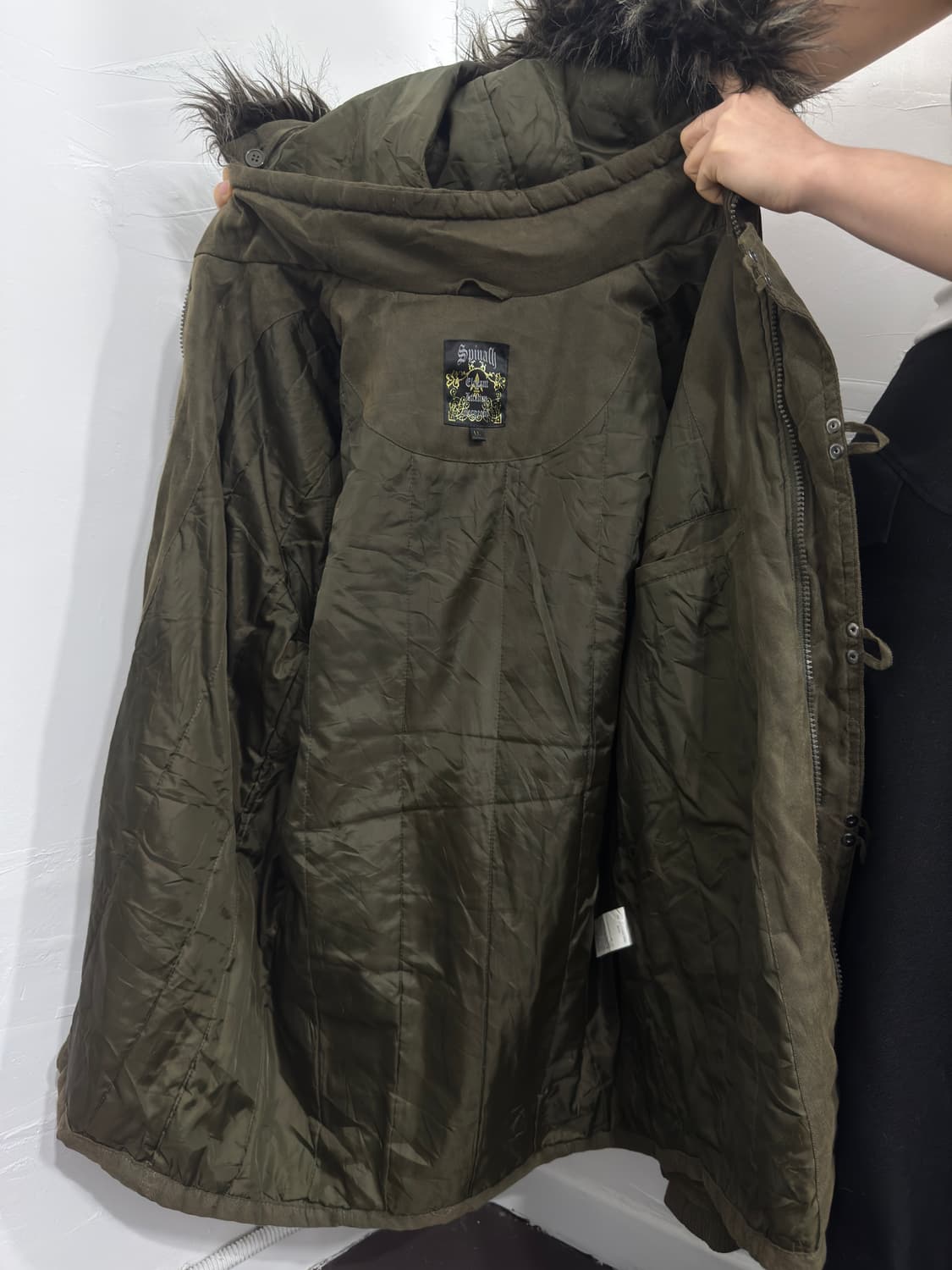 spinalh shirring detail fur hood jacket. 상품이미지9