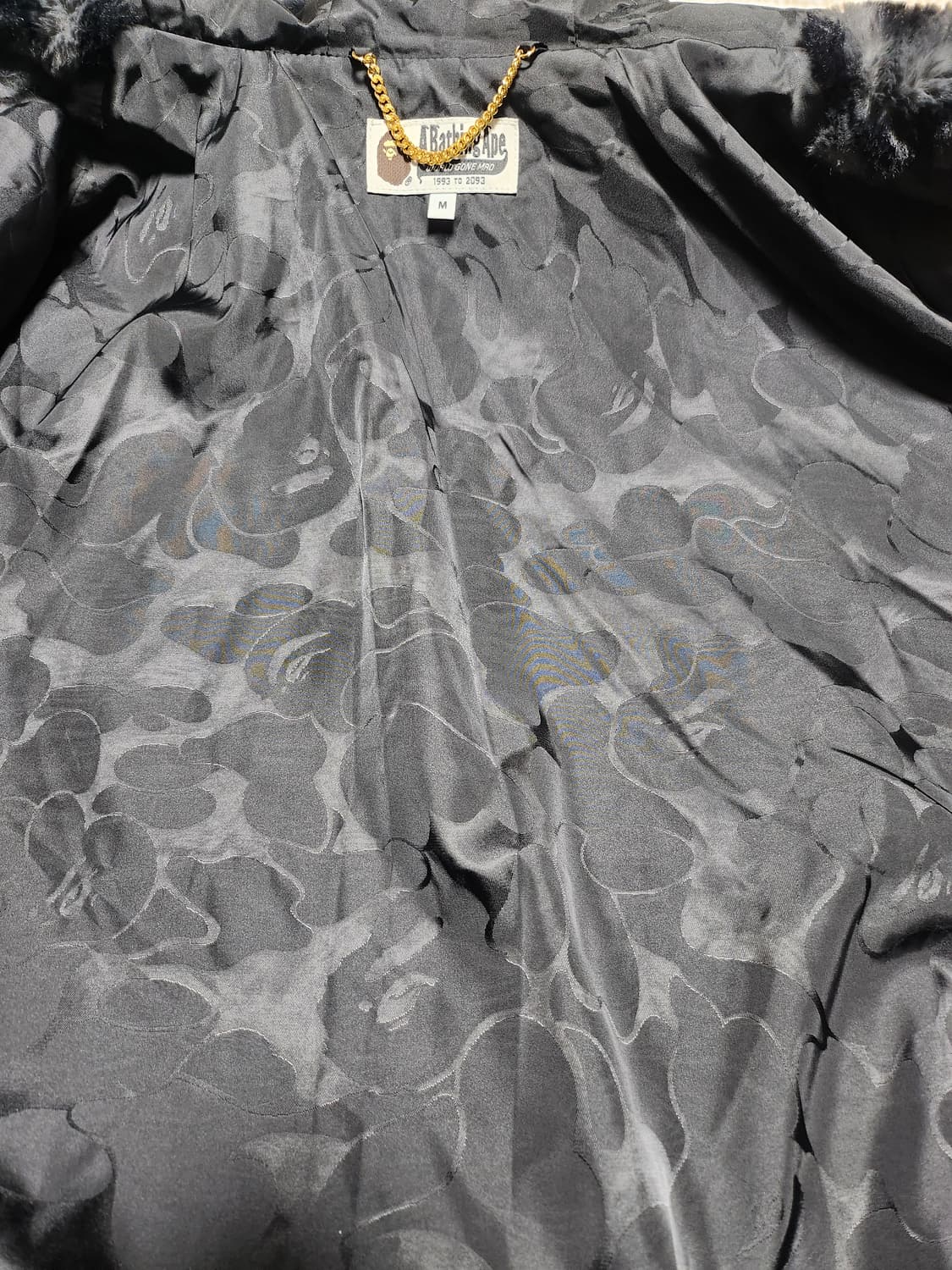 (신품급) 베이프 모노그램 퍼 후드 자켓 상품이미지5