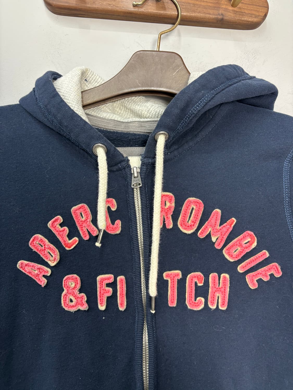 아베크롬비 핑크패치로고 네이비 후드집업 A3270 상품이미지3