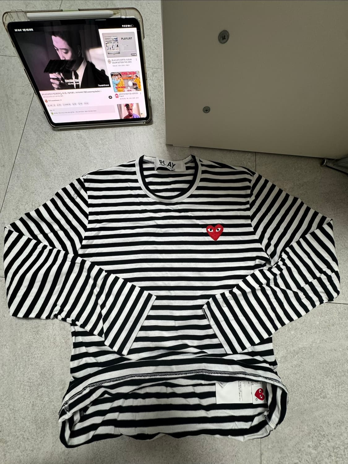 플레이 꼼데가르송 스트라이프 롱슬리브 티셔츠 블랙 화이트 상품이미지8