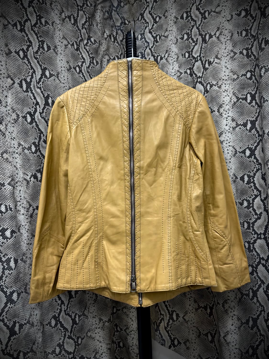 [RARE design] Back Zip Detail Stitch Lin 상품이미지9