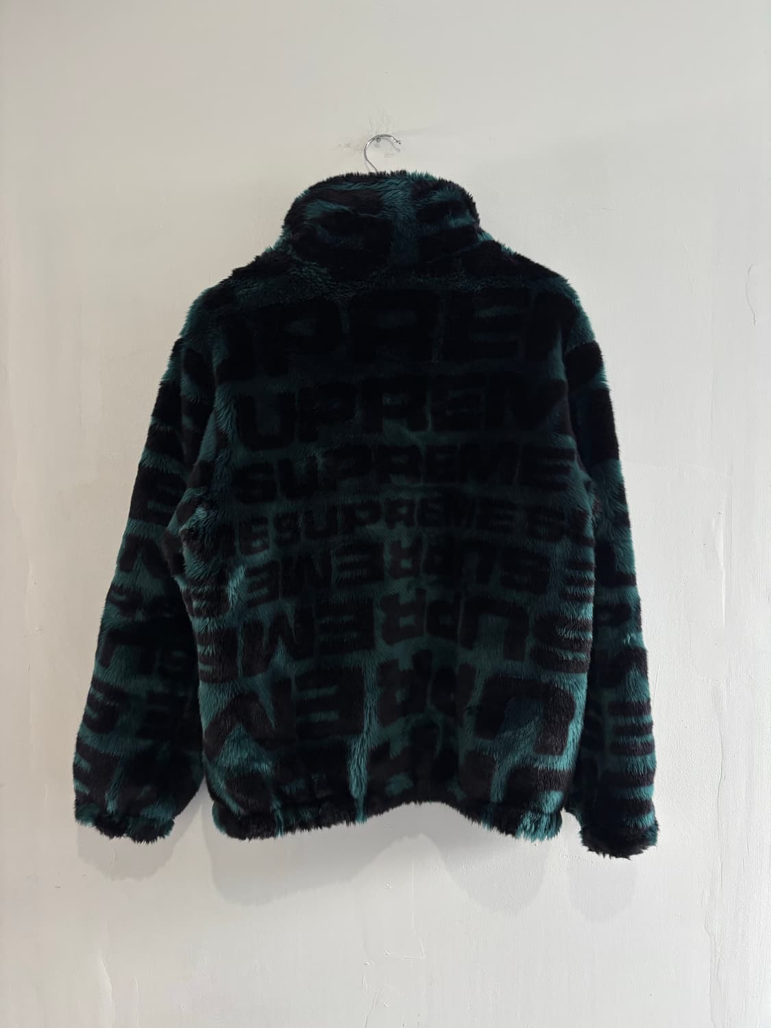 Supreme faux fur repeater jacket  상품이미지4