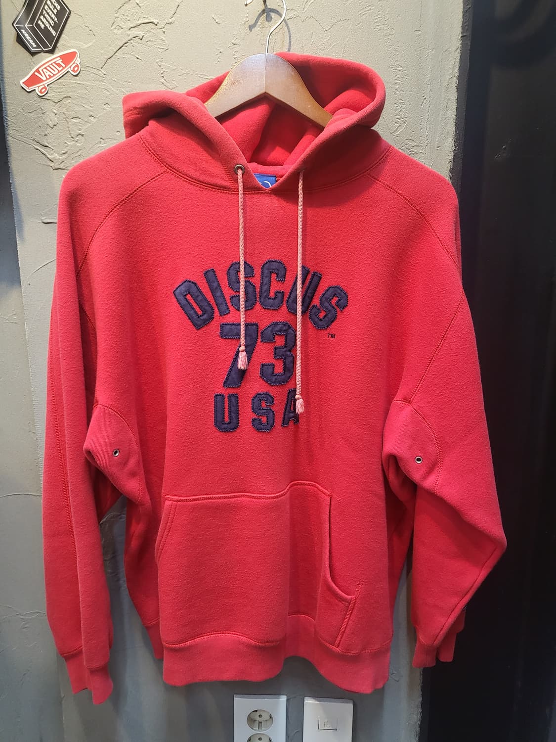 Discus 빨간색 후드티 상품이미지1