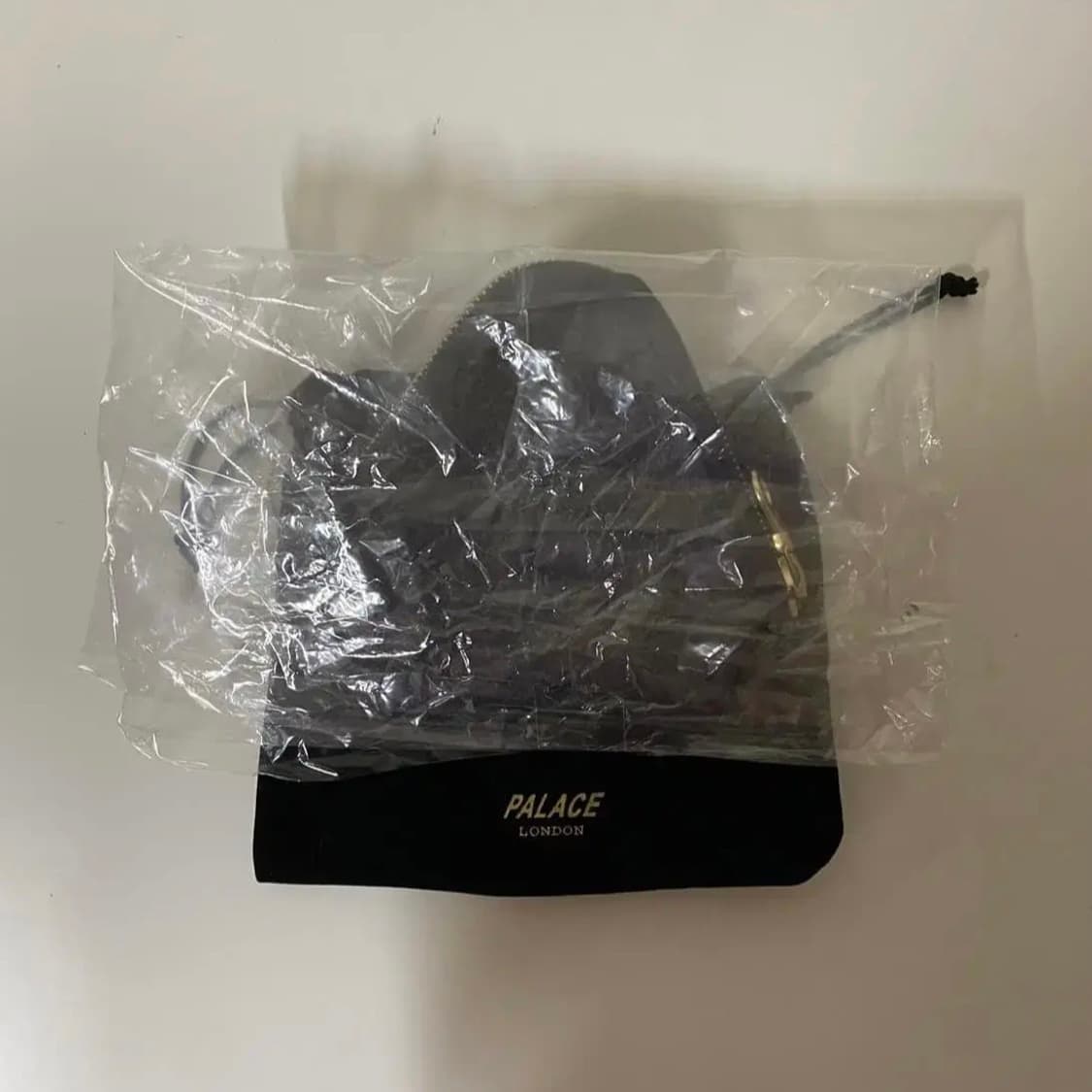 [Free] 17SS 팔라스 Palace 레더 코인 지갑 블랙 상품이미지5