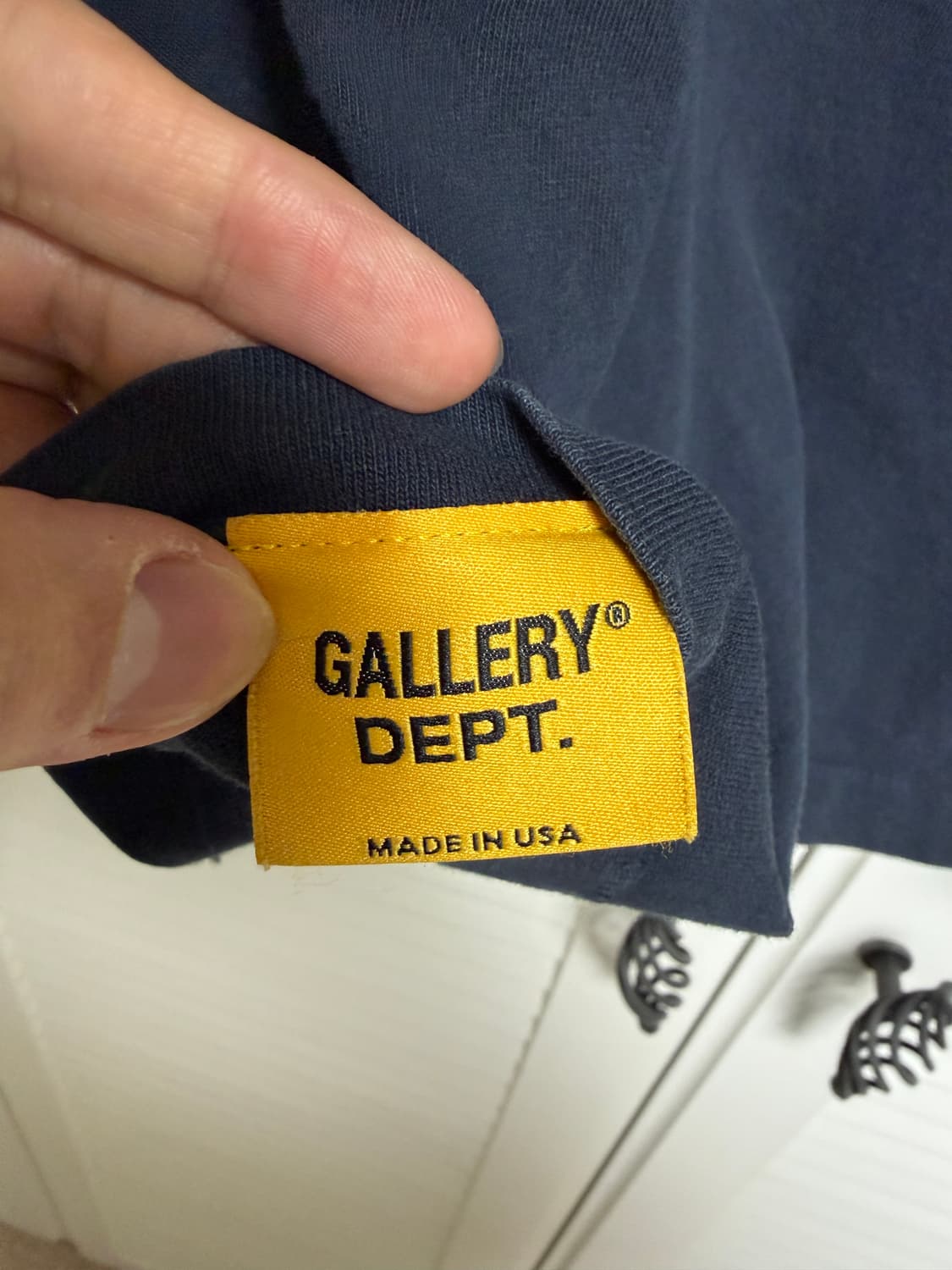 [L] 갤러리 디파트먼트 프렌치 로고 반팔 블랙 상품이미지3