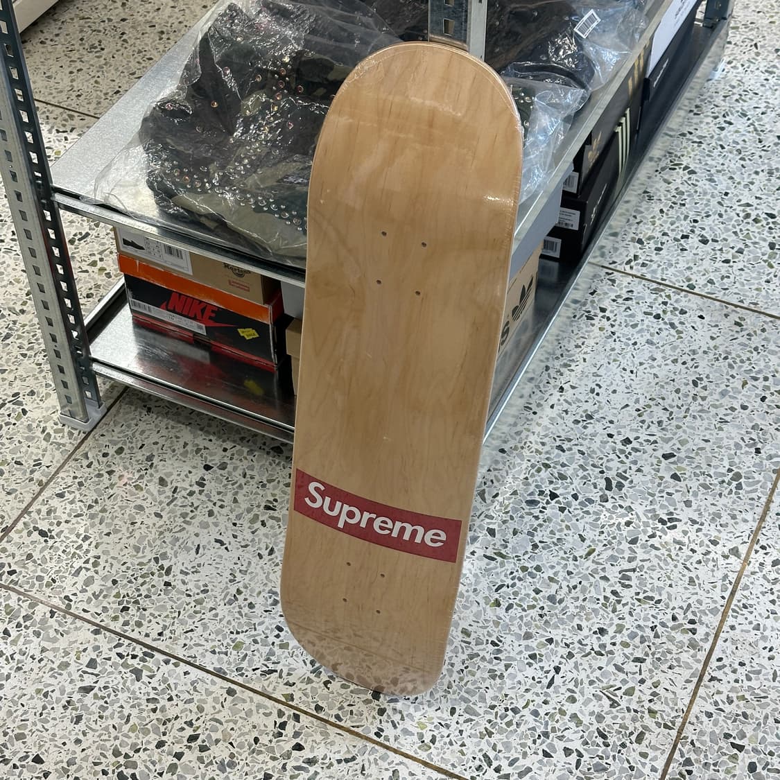 [OS] 슈프림 라우티드 박스로고 스케이트보드 내츄럴 - 24SS 상품이미지3