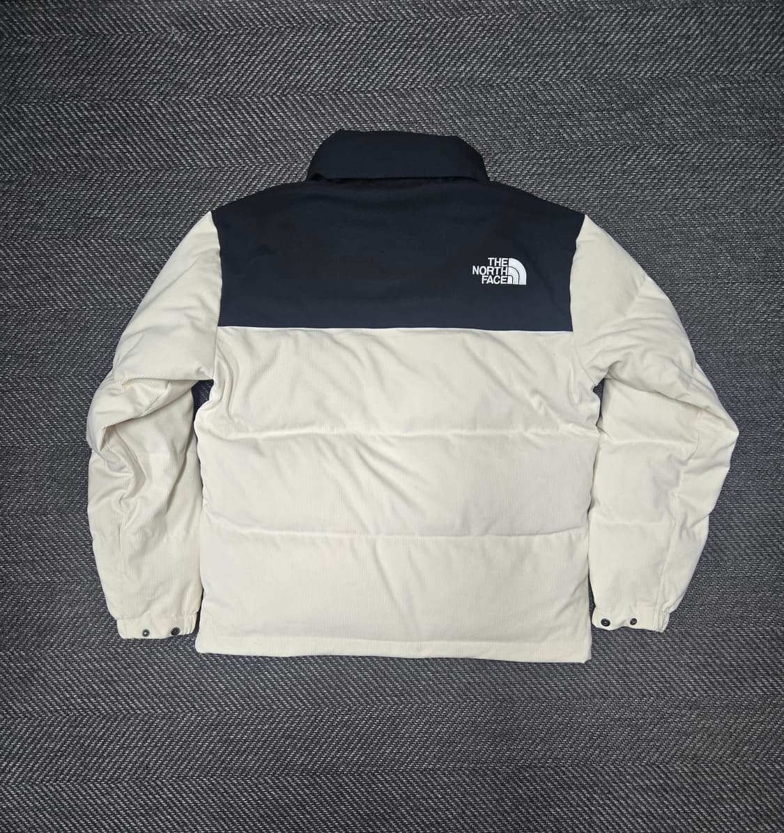 노스페이스 공용 눕시 코듀로이 구스다운 패딩 화이트라벨 상품이미지3