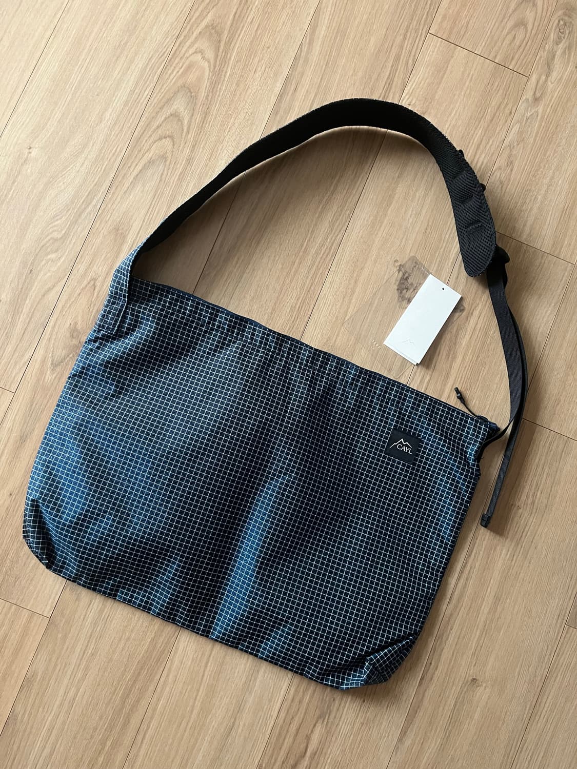 cayl 케일 그리드 숄더백 크로스백 새상품 상품이미지1