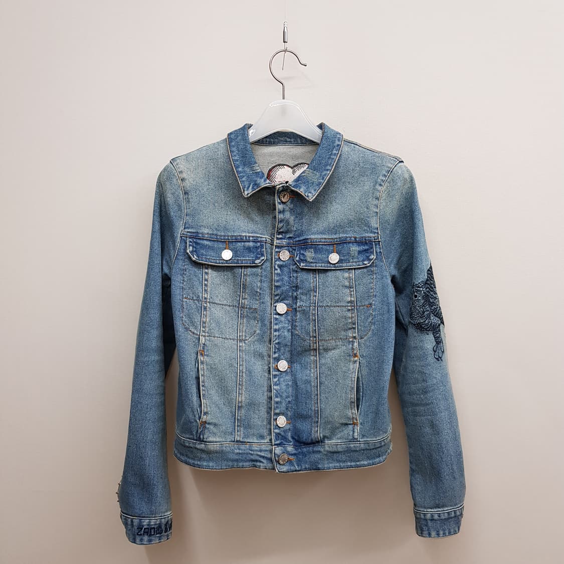 쟈딕앤볼테르 자수 디테일 자켓 S사이즈 상품이미지1