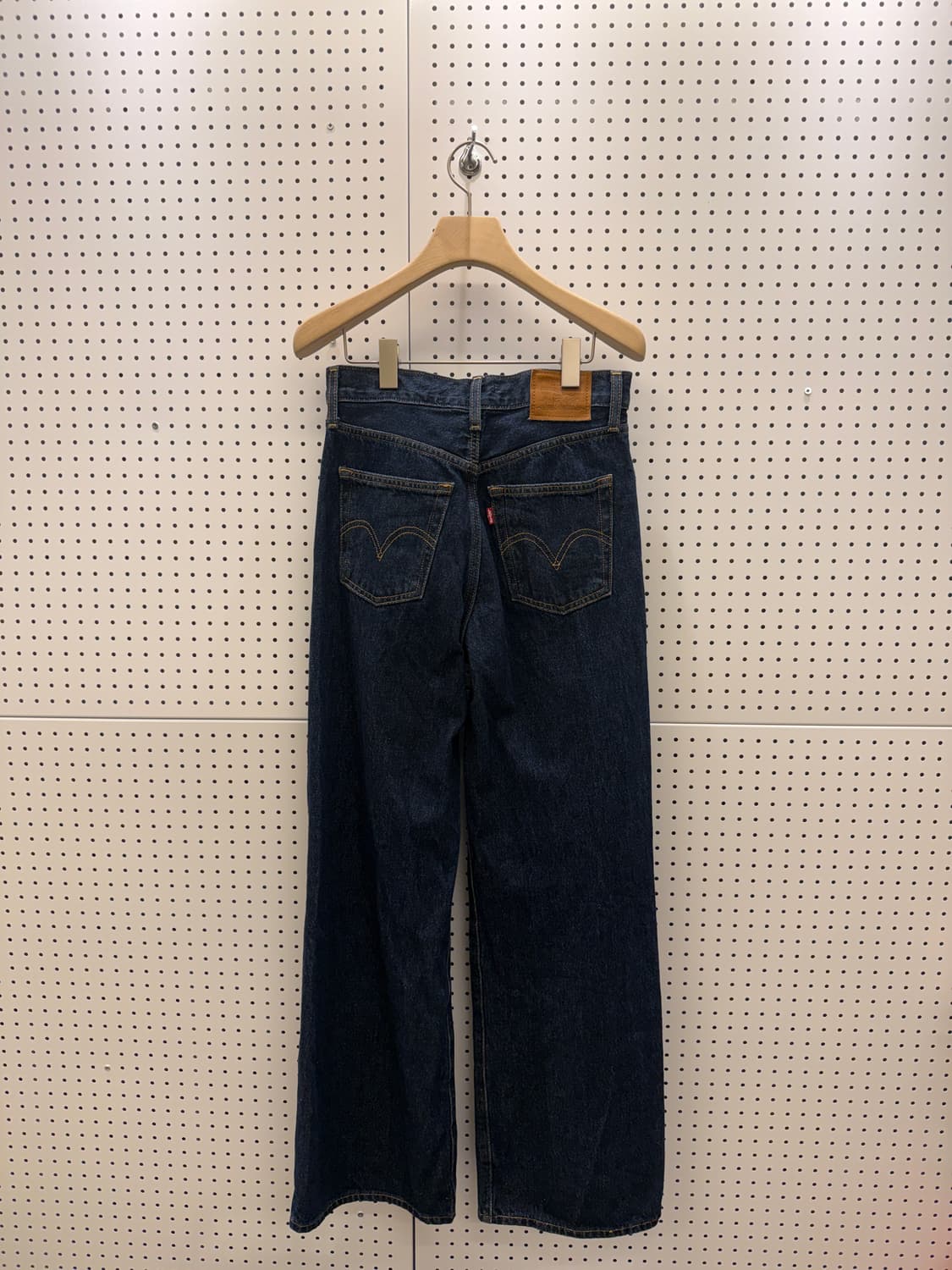 리바이스 프리미엄 립케이지 와이드 레그데님 팬츠 U684 상품이미지3