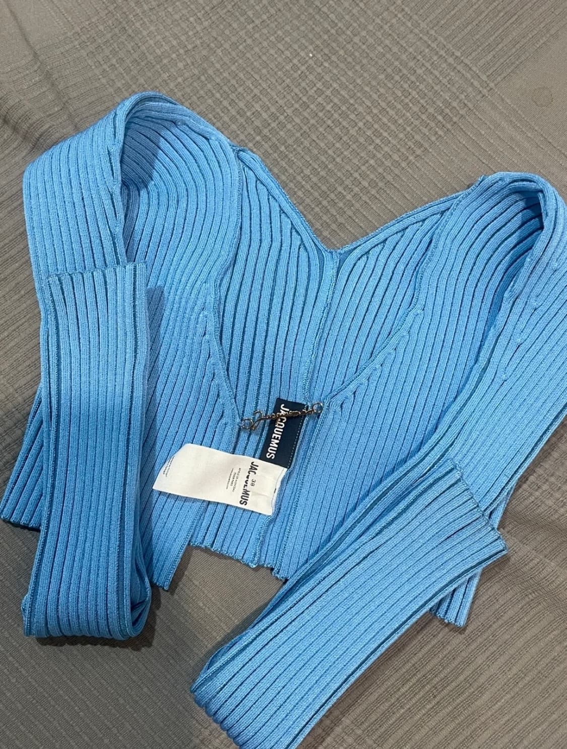 자크뮈스 프랄루 크롭 가디건 블루 38 상품이미지2