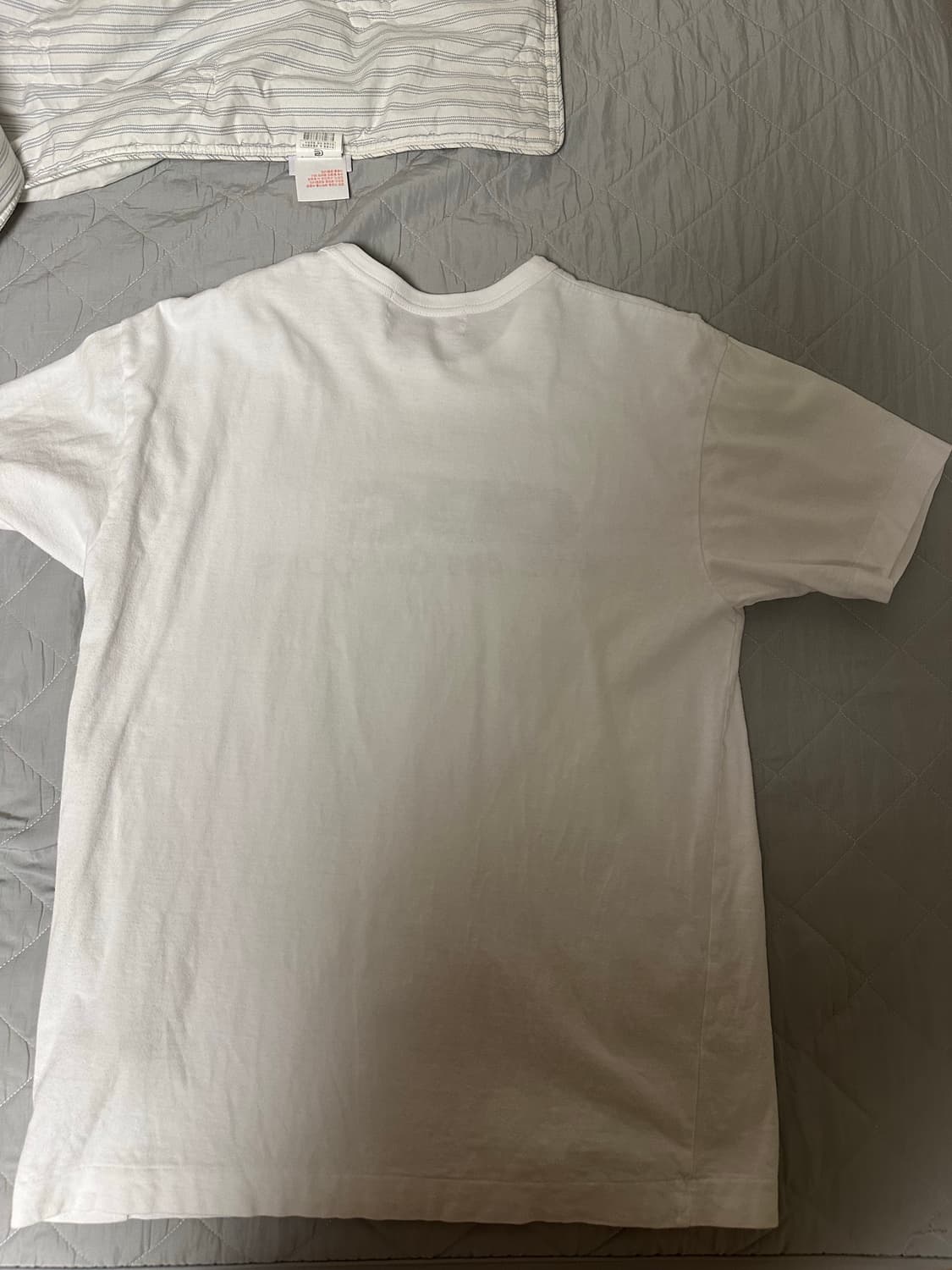 CDG 로고 티셔츠 상품이미지2