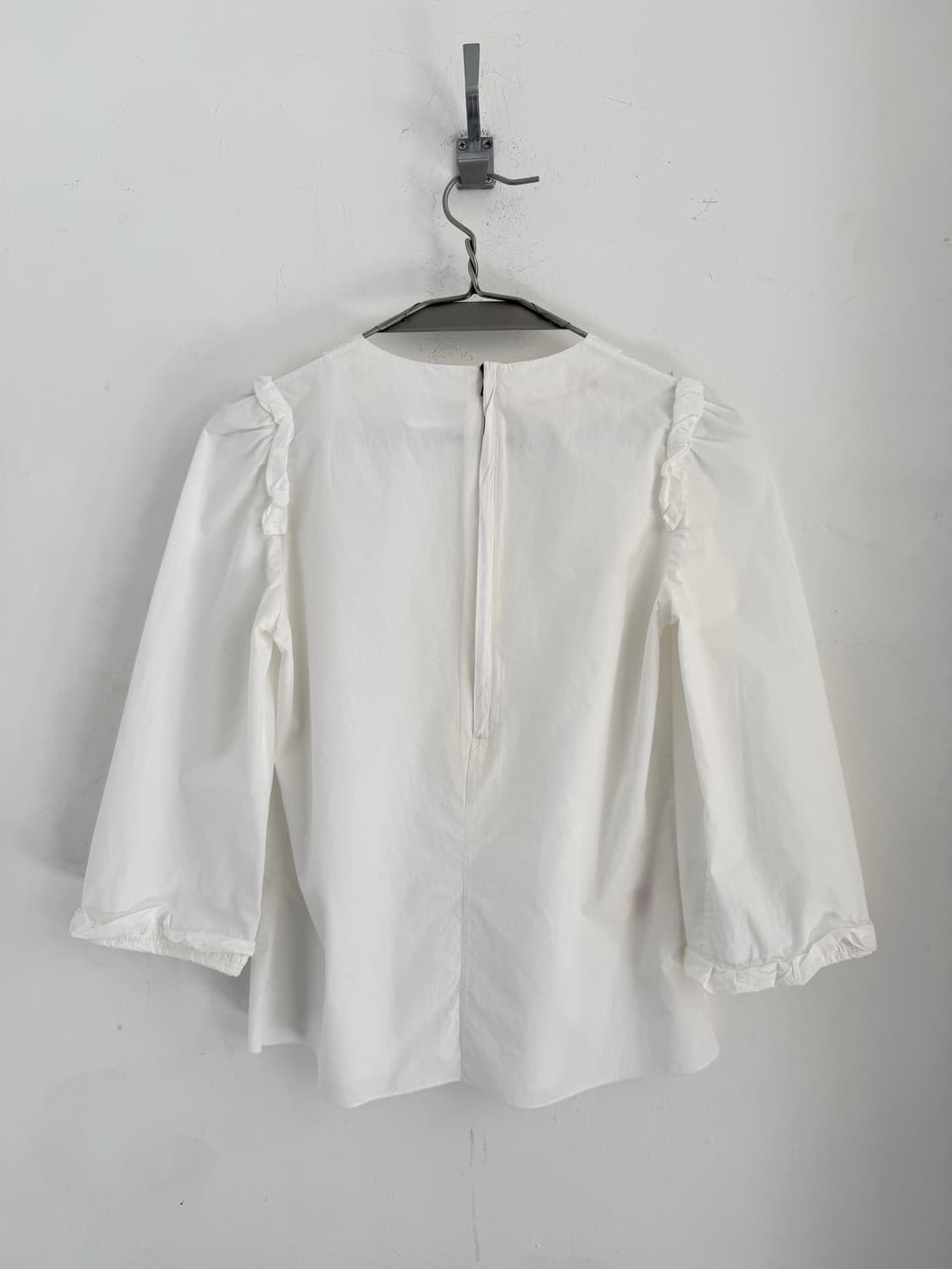white frill cotton blouse 상품이미지6