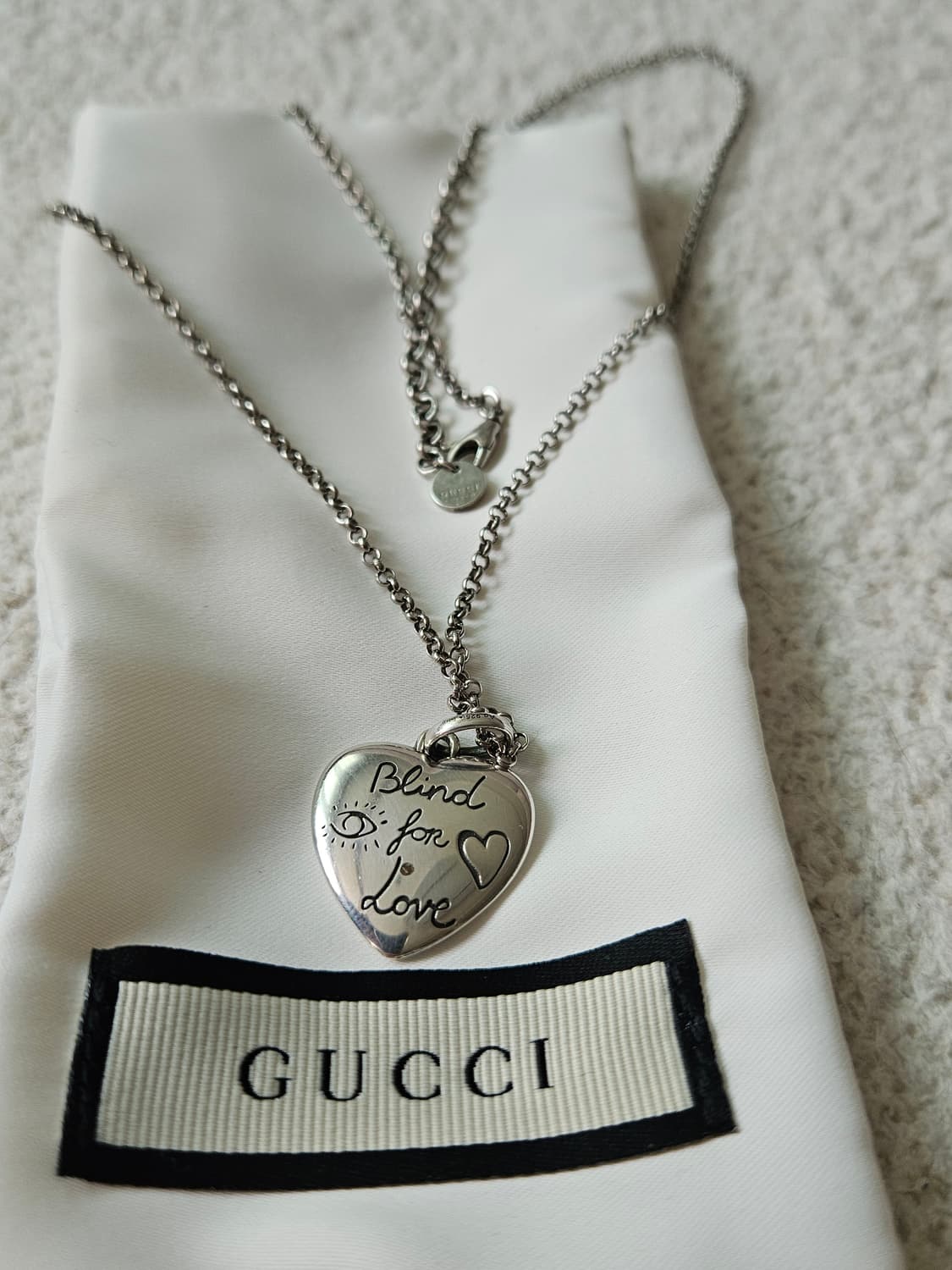 구찌 블라인드 포 러브 하트 목걸이 백화점제품 상품이미지4