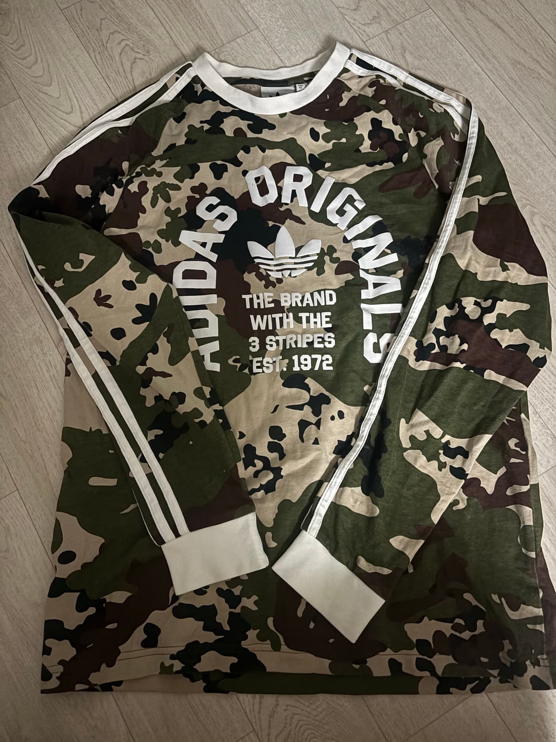아디다스 카모 긴팔 티셔츠 상품이미지1