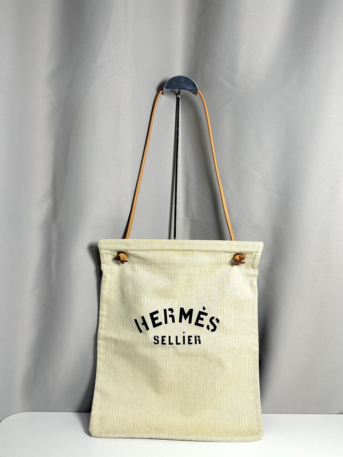 에르메스 알린 캔버스 숄더백 베이지 상품이미지3