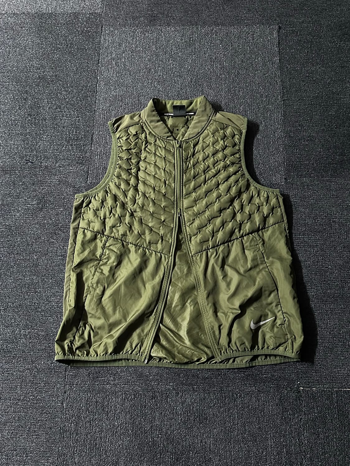 Nike 에어로로프트 다운 퀼팅 베스트 상품이미지2