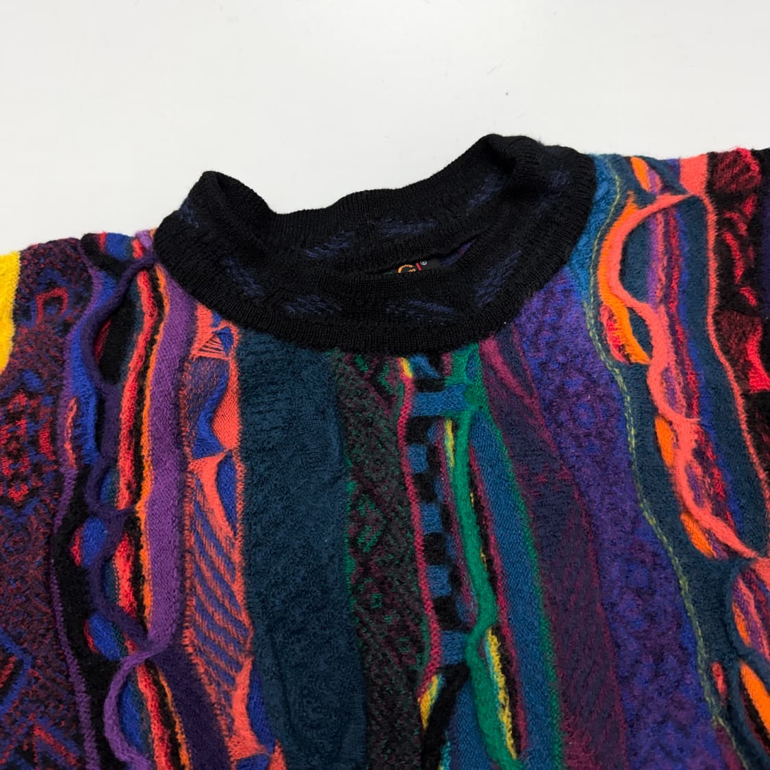 쿠지 오스트레일리아 멀티컬러 케이블 니트 상품이미지3