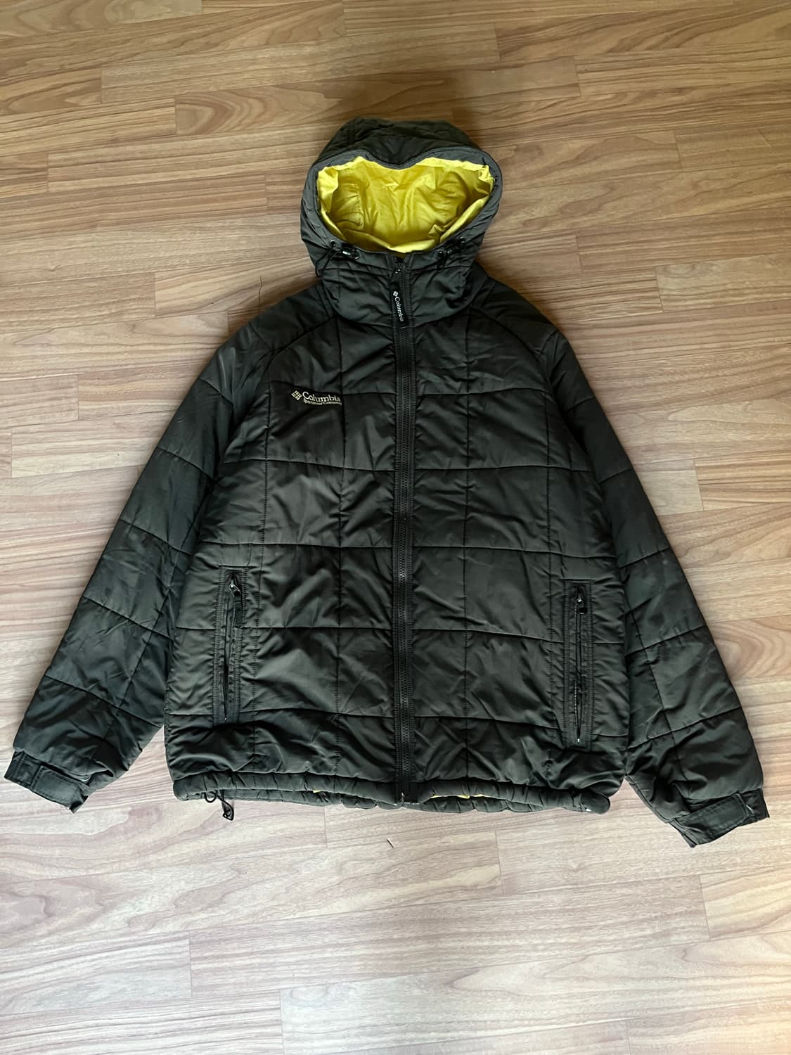 컬럼비아 경량패딩 상품이미지1