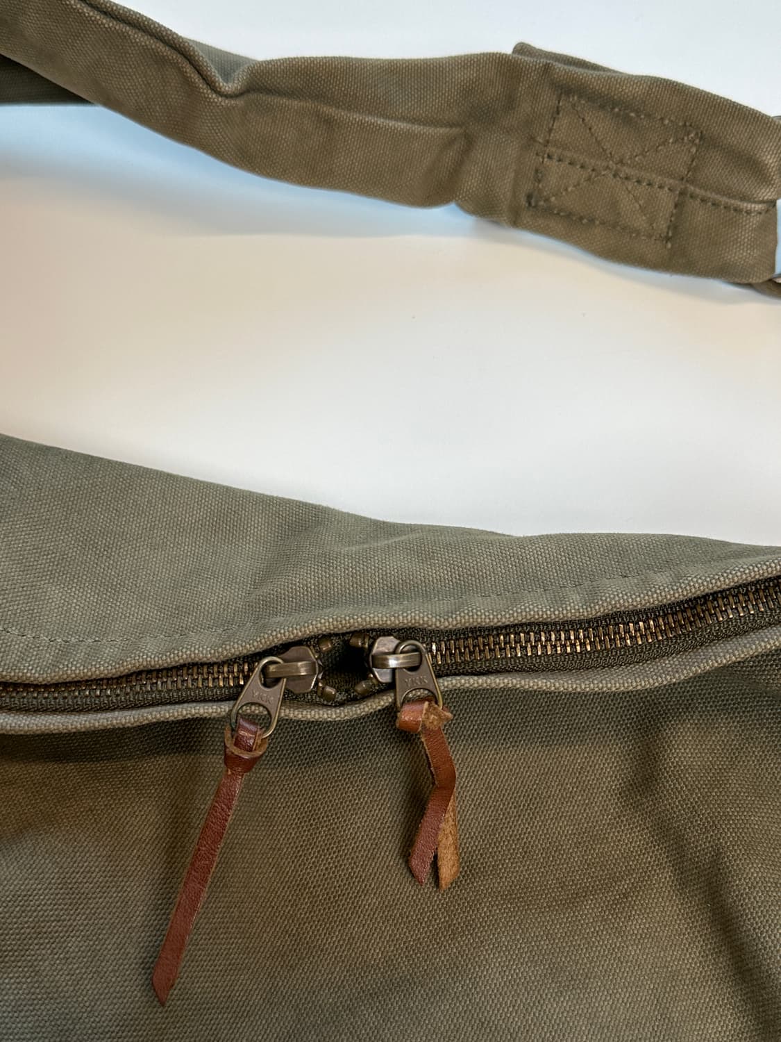 캐피탈 스너프킨 캔버스 no.6 스누프킨 백 (카키 ) 상품이미지5