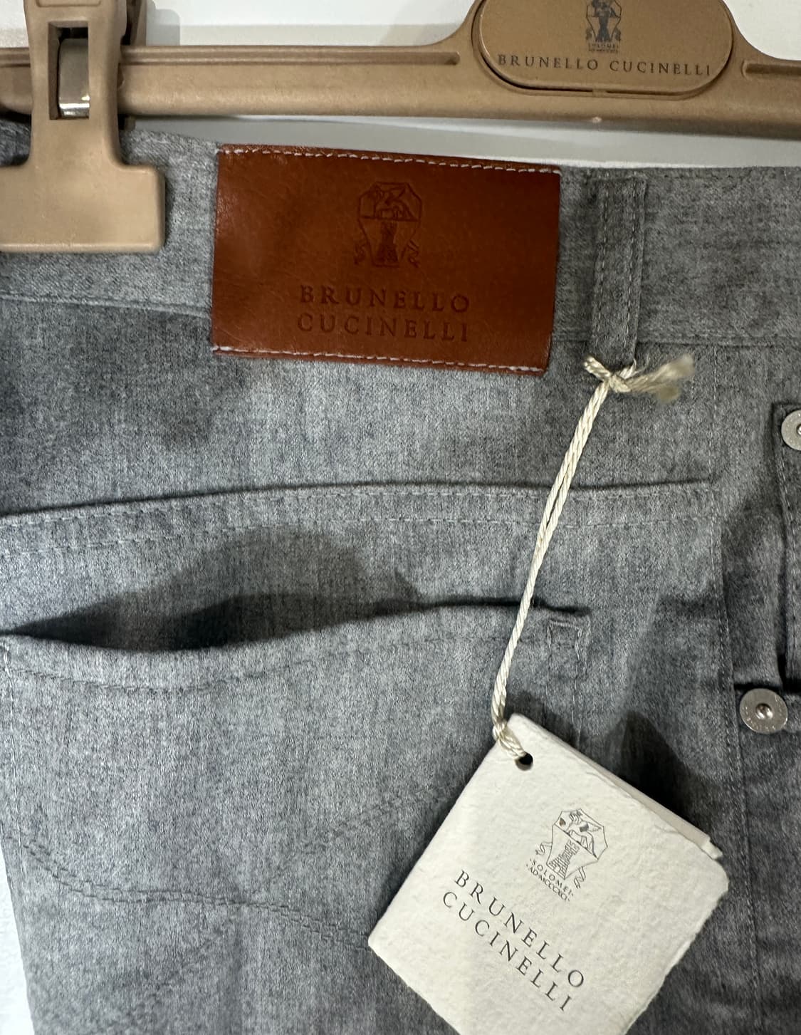 브루넬로 쿠치넬리 버진울 이탈리안핏 치노 팬츠 그레이 상품이미지3