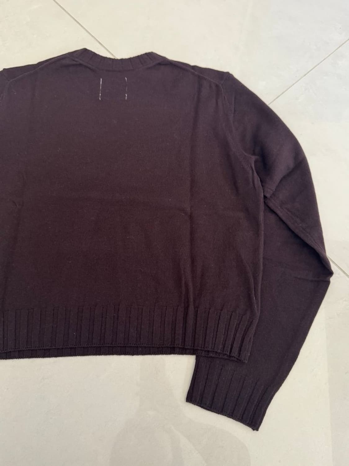 WOOL CROPPED CREW NECK  양털 크롭 크루넥 스웨터 상품이미지4