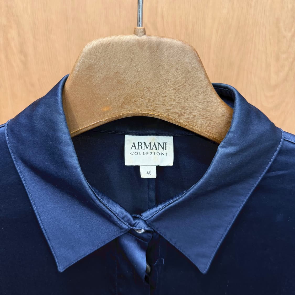 아르마니 꼴레지오니 블라우스 셔츠 버튼 커프스 무지 디테일 네이비 상품이미지6