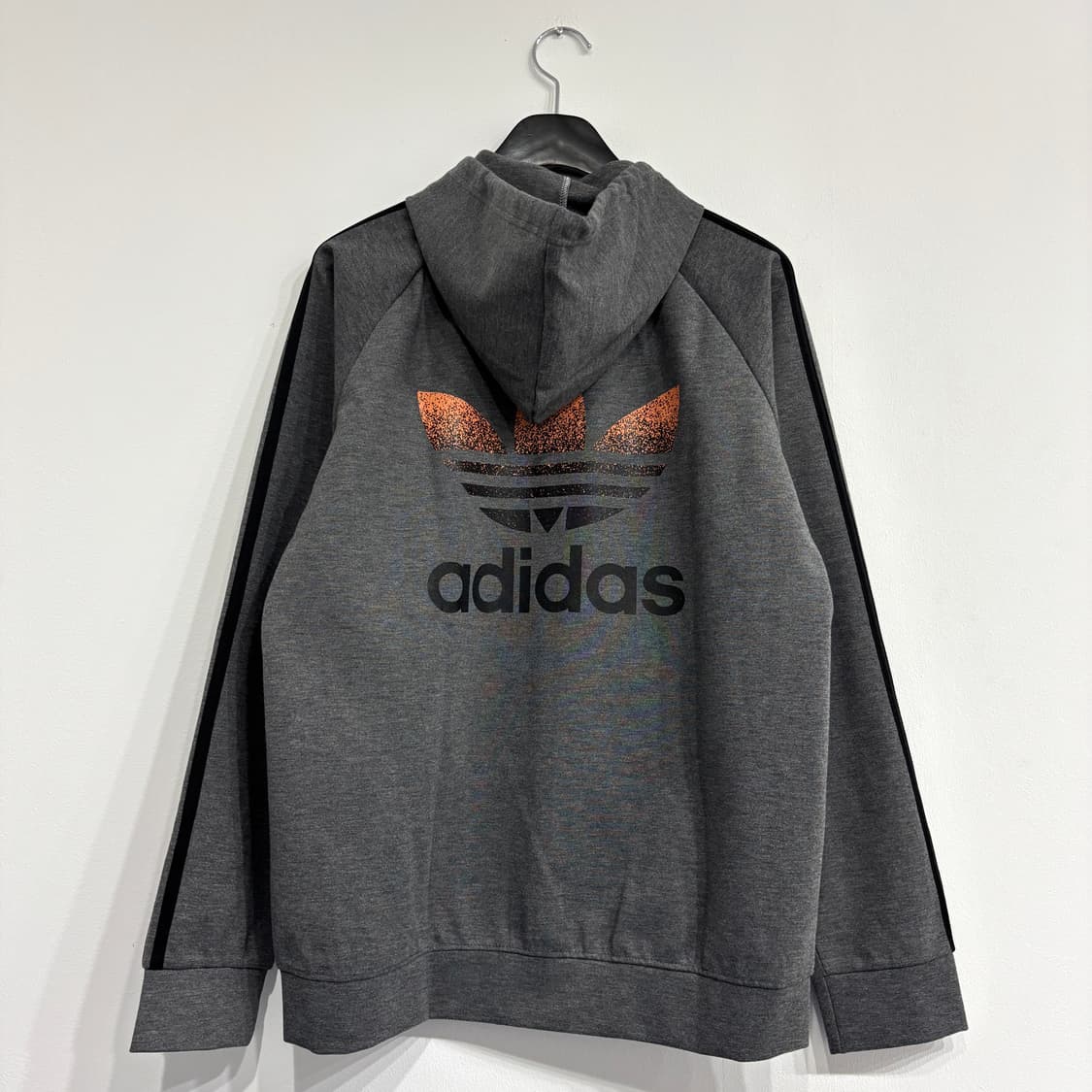 아디다스 빅로고 후드집업  상품이미지2