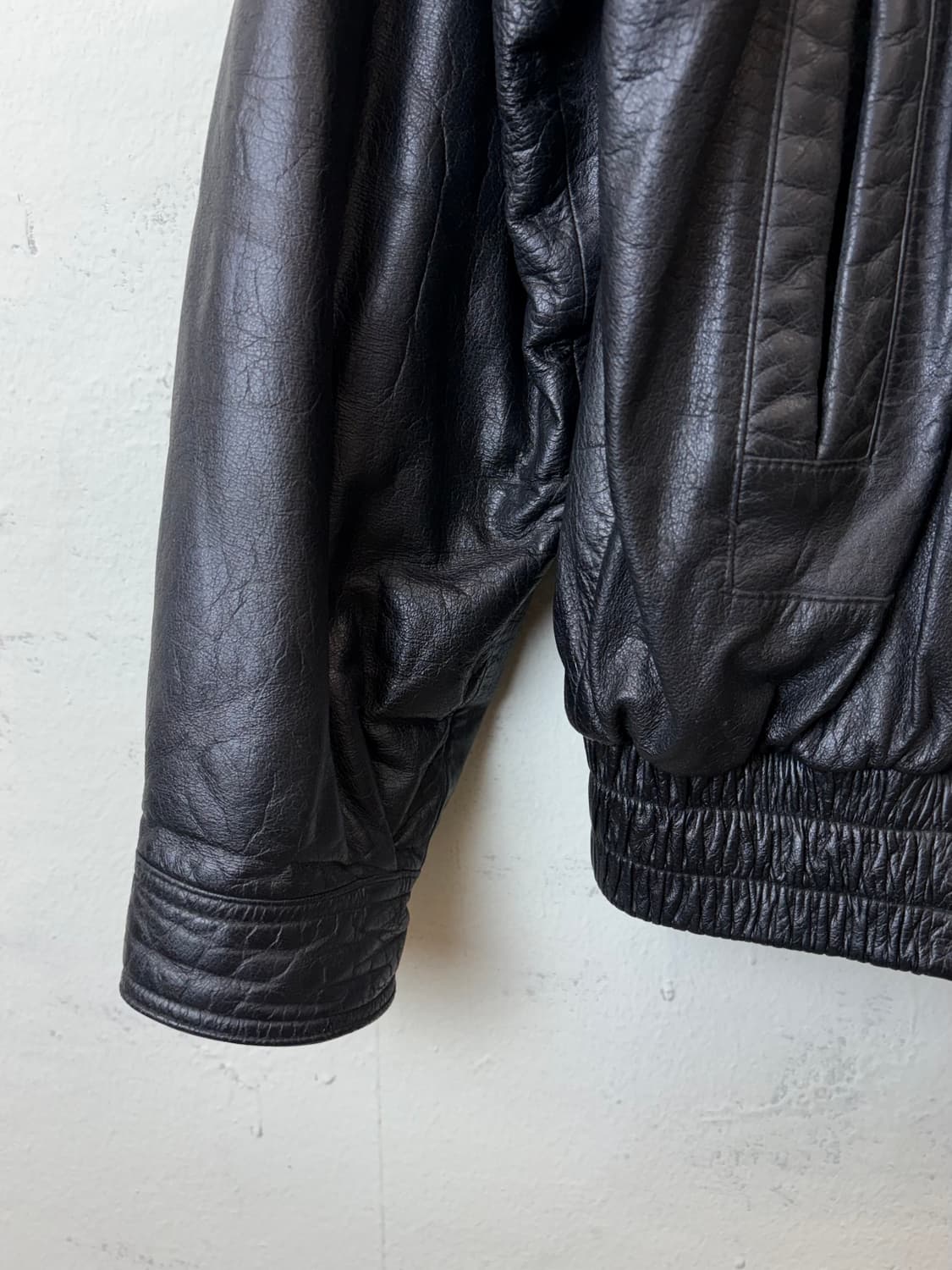 빈티지 블랙 레더 봄버 자켓 상품이미지3