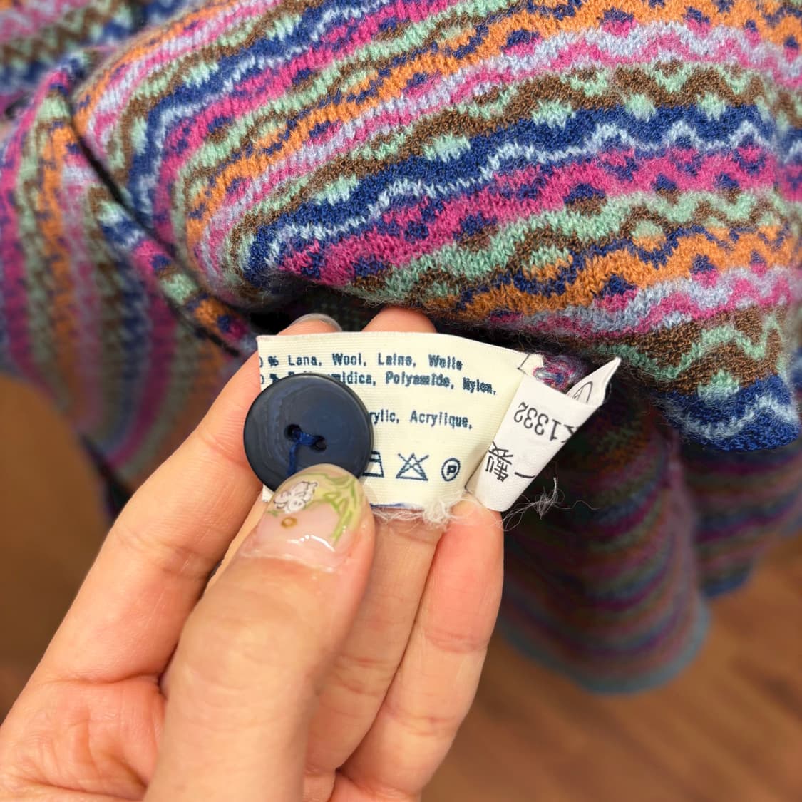 미쏘니 스포츠 클래식 셔츠 카라 니트 지그재그 패턴 디테일 퍼플 블루 상품이미지8